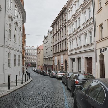 Skolska Junior Apartment Praga Exterior foto